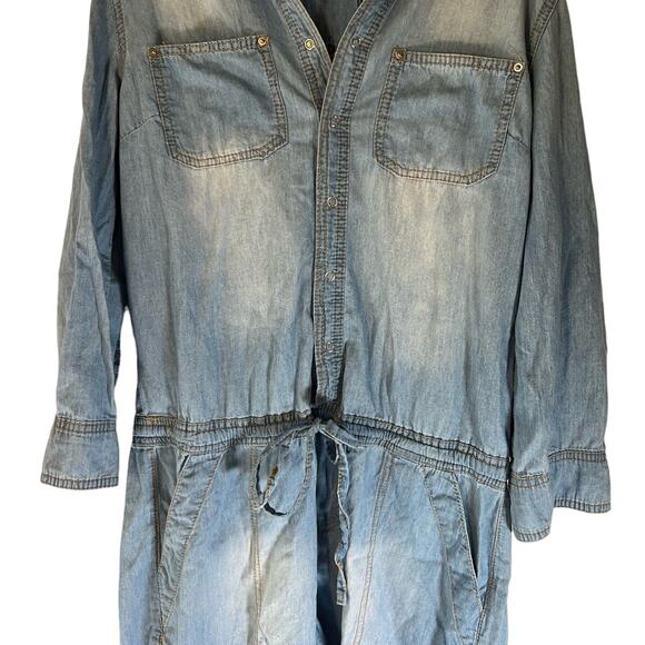 Dollhouse Chambray Denim Jumpsuit Shorts Romper S - Picture 3 of 7